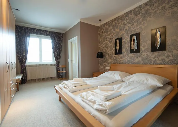 With A Balcony - 15 Min To City Center Apartamento Viena