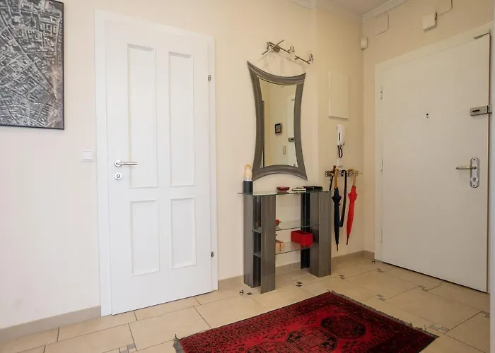 Apartamento With A Balcony - 15 Min To City Center *