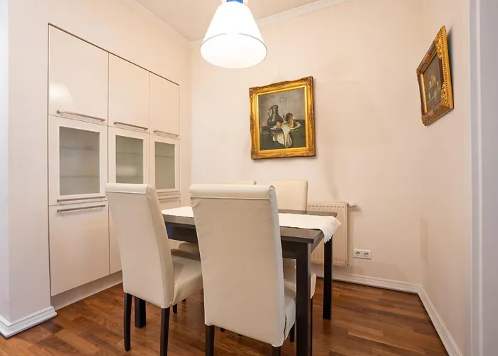 Apartamento With A Balcony - 15 Min To City Center