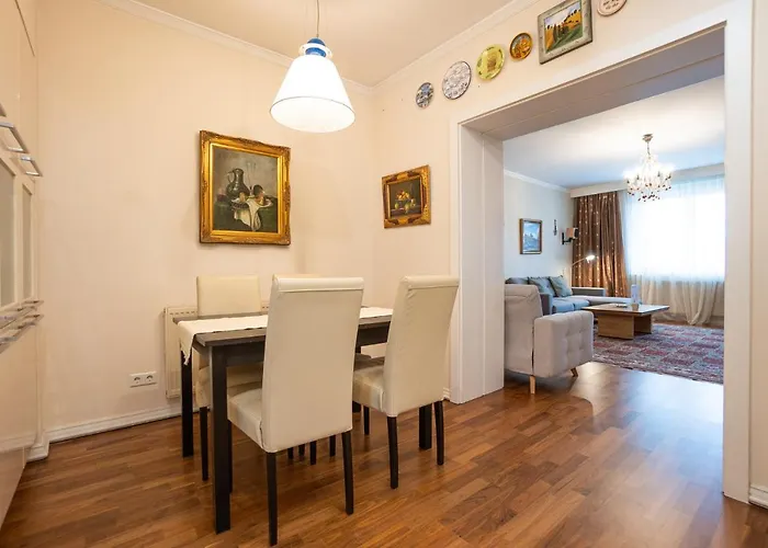 Apartamento With A Balcony - 15 Min To City Center